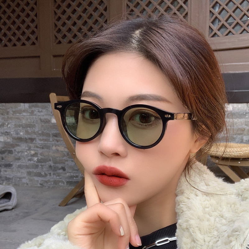 Vintage Fashion Enthusiasts - Kacamata Hitam Bulat Kecil Baru untuk