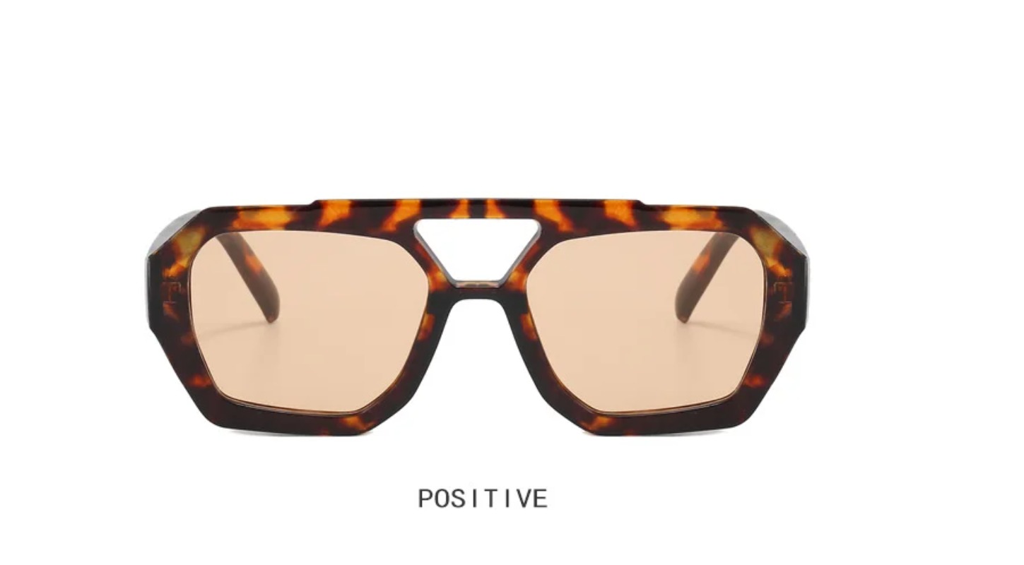 Kacamata Hitam Vintage Persegi - Vintage Fashion Enthusiasts ulasan dan harga