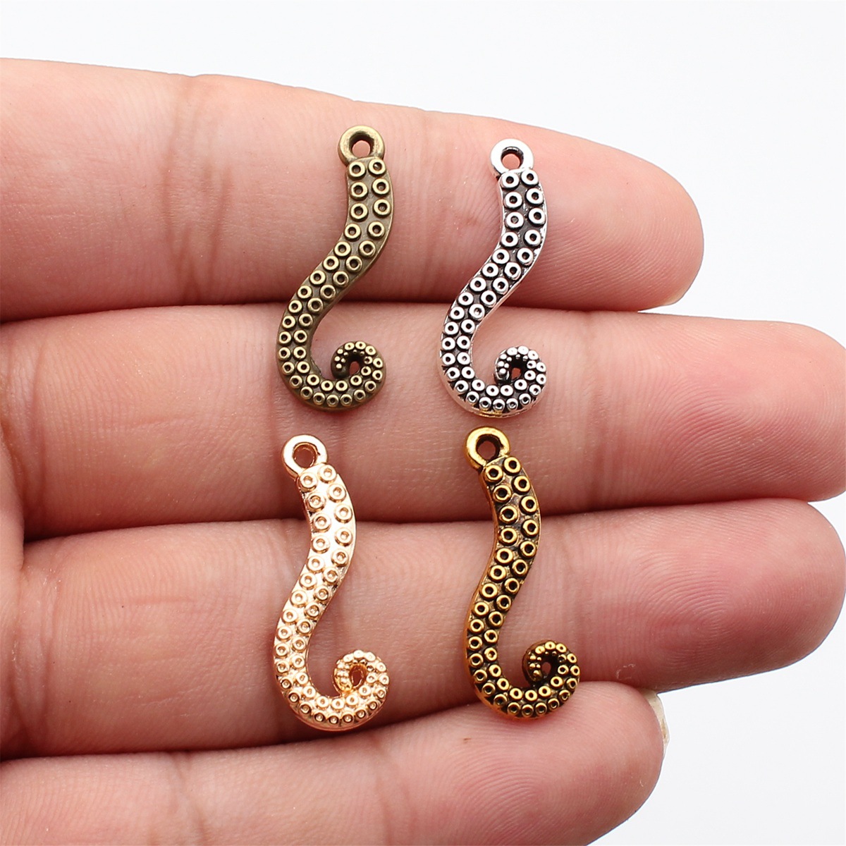 WYSIWYG 20 Buah 26X10Mm 4 Warn - Vintage Fashion Online ulasan dan harga